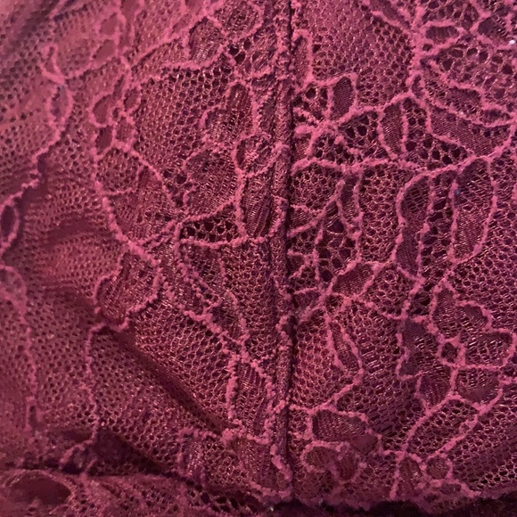 Maroon bralette - Picture 5 of 5